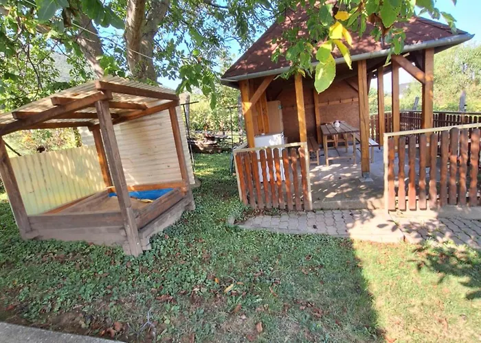 דירה Balatonhegyvideki